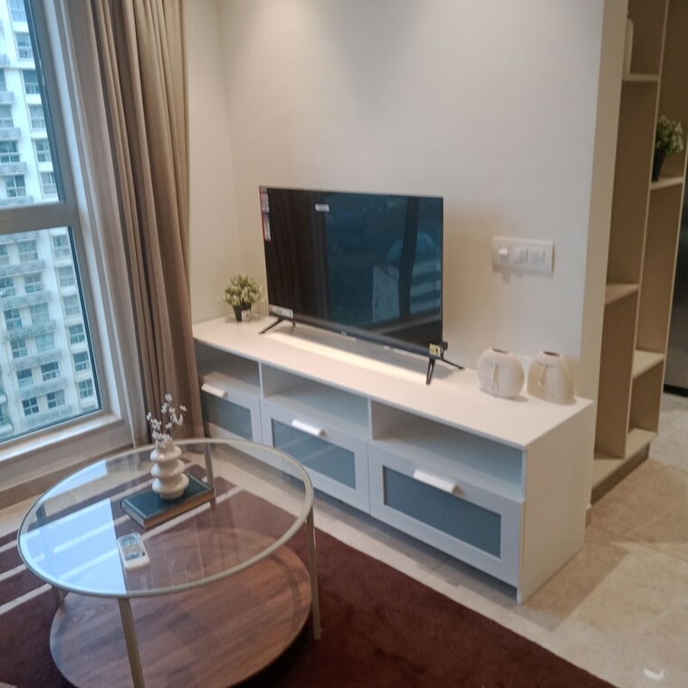 Bathroom, hiranandani-regent-hill 1 Bedroom 379 Sq.Ft. Apartment In Powai Mumbai 10546741