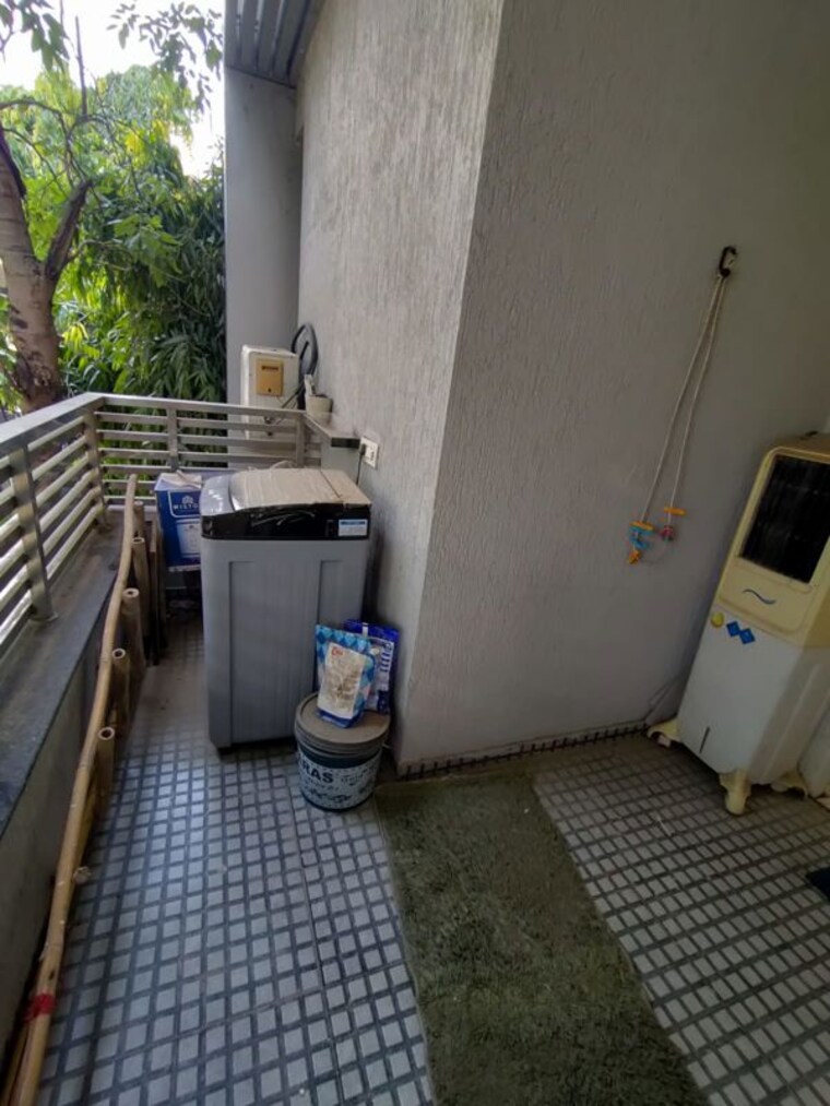 Balcony, kohli-one-malibu-town-plot 1 Bedroom 700 Sq.Ft. Builder Floor In Sector 47 Gurgaon 10546745