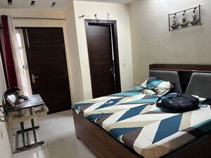 3 BHK Builder Floor For Rent in Sector 38