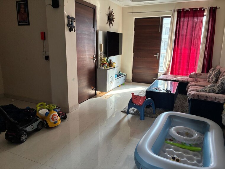  Parking, sector 38 3 Bedroom 2200 Sq.Ft. Builder Floor In Sector 38 Gurgaon 10546751