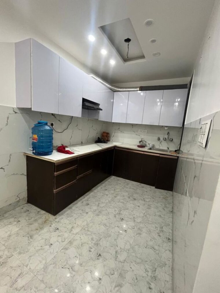 Kitchen, dwarka mor 2 Bedroom 60 Sq.Yd. Builder Floor In Dwarka Mor Delhi 10543866