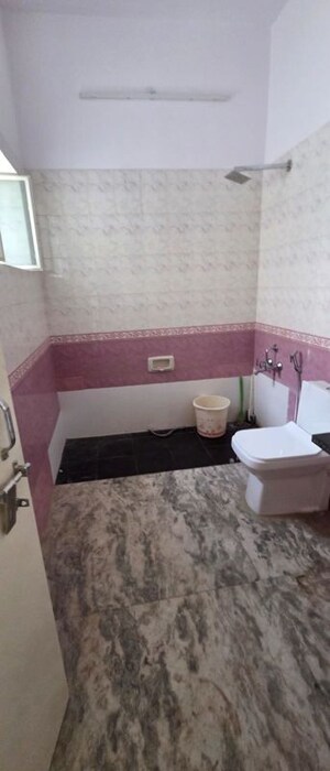 Bathroom in 4 BHK Independent House at Vaishali Nagar – for Rent