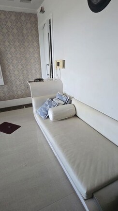 3 BHK Apartment For Rent in Pyramid Altia