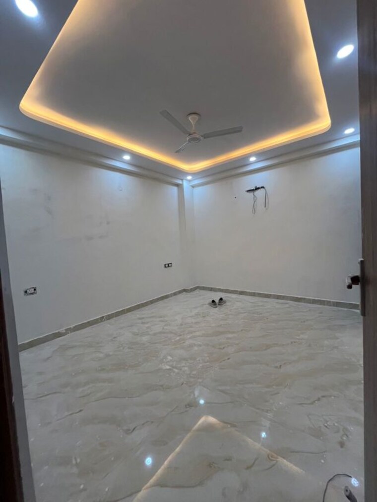 Room, chattarpur 3 Bedroom 130 Sq.Yd. Builder Floor In Chattarpur Delhi 10546785
