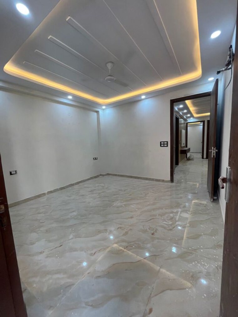 Room, chattarpur 3 Bedroom 130 Sq.Yd. Builder Floor In Chattarpur Delhi 10546785