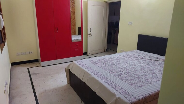 Bedroom, vasant kunj 3 Bedroom 1700 Sq.Ft. Apartment In Vasant Kunj Delhi 10546794