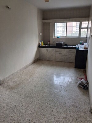 Room in 2 BHK Apartment at Suryaprabha Garden, Bibwewadi – for Rent