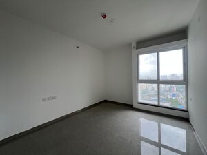 Room in 2.5 BHK Apartment at Zen Elite, Kharadi – for Rent