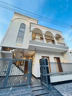 4 BHK Independent House For Sale in Sector 123