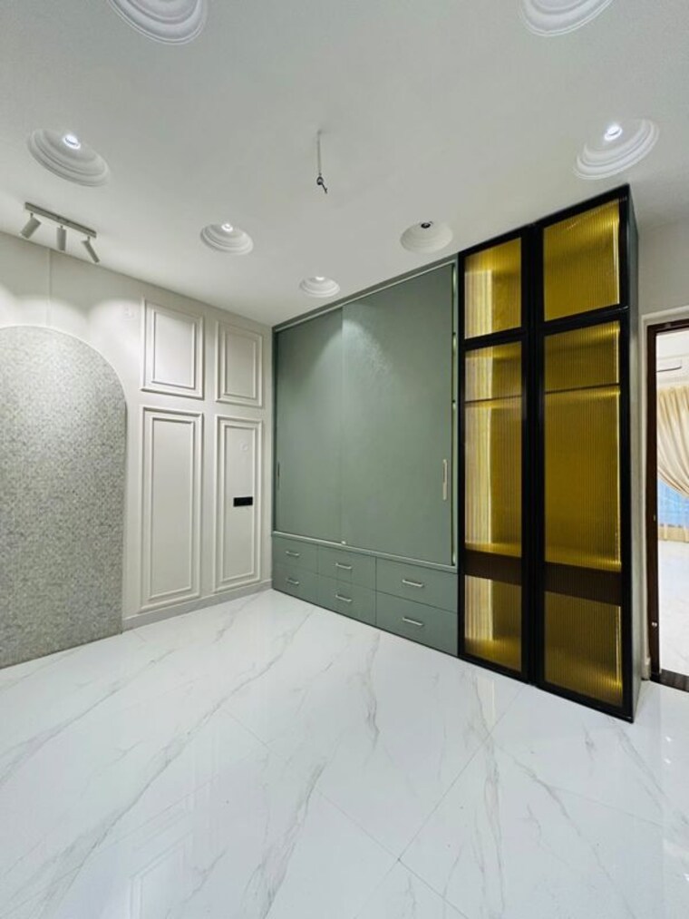 Room, sector 123 4 Bedroom 150 Sq.Yd. Independent House In Sector 123 Mohali 10546805