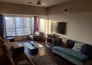2.5 BHK Apartment For Rent in Mumbai Central Suburbs