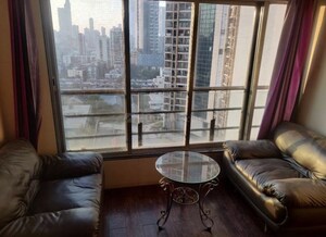 Living Room in 2.5 BHK Apartment at Mumbai Central Suburbs – for Rent