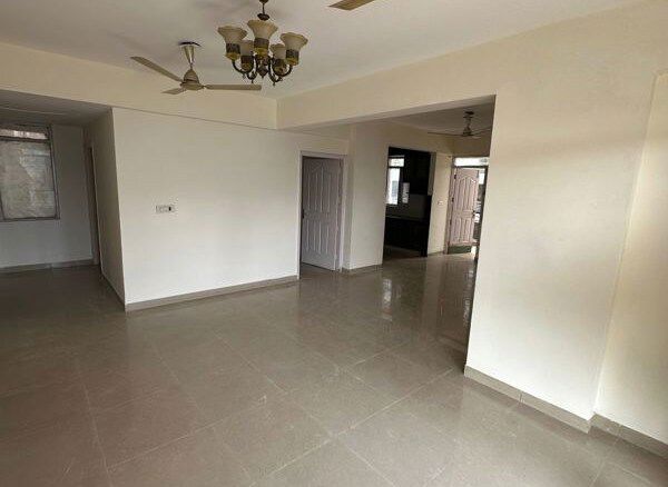 4 BHK + Prayer Room,Extra Room 2921 Sq.Ft. Apartment in New Shivalik Society