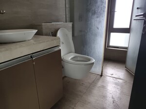 Bathroom in 3 BHK Apartment at Oberoi Realty Esquire, Goregaon East – for Rent
