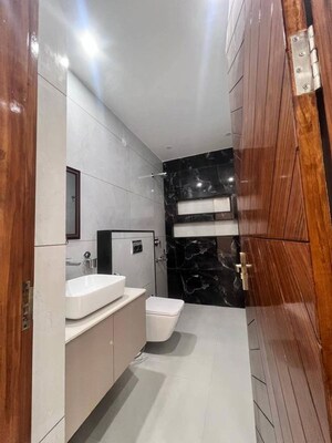 Kitchen in 2 BHK Builder Floor at Saket – for Rent
