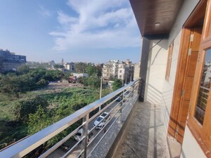 Balcony in 3 BHK Builder Floor at Rohini Sector 21 – for Sale