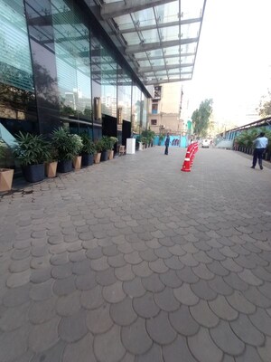 Parking in  Office Space at Sunshine Tower Dadar, Dadar West – for Sale