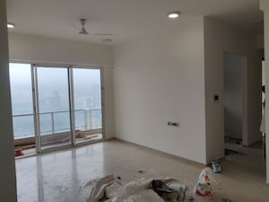 Room in 3 BHK Apartment at Omkar Alta Monte, Malad East – for Rent