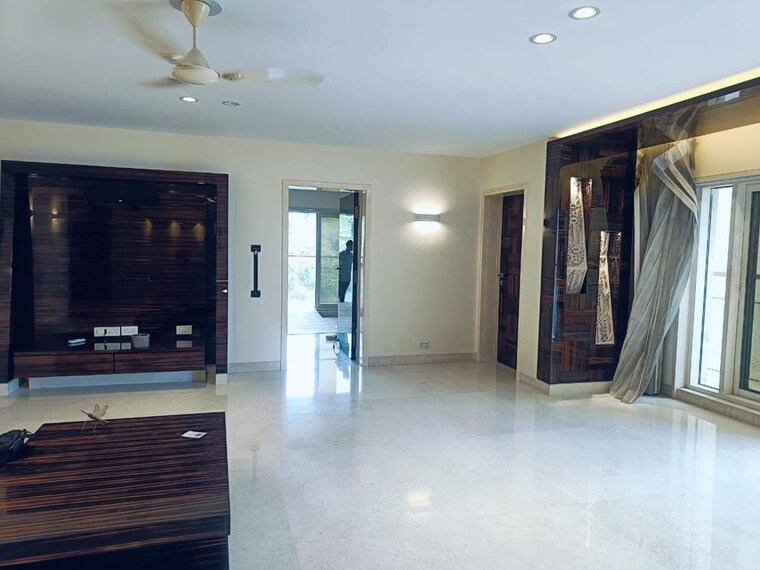 Room, golden-beach-society 3 Bedroom 2400 Sq.Ft. Apartment In Juhu Mumbai 10546878