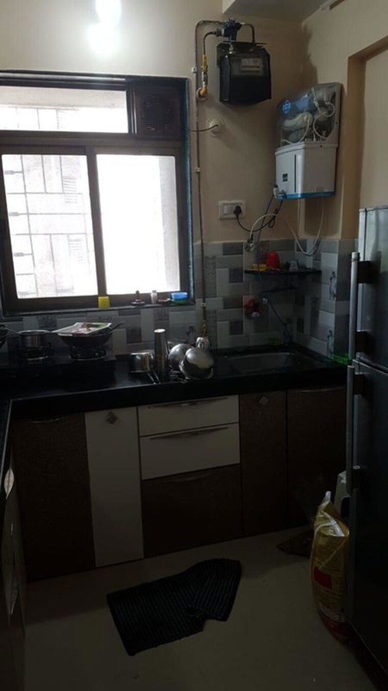 Kitchen, green-square 2 Bedroom 710 Sq.Ft. Apartment In Kasarvadavali Thane 10546846
