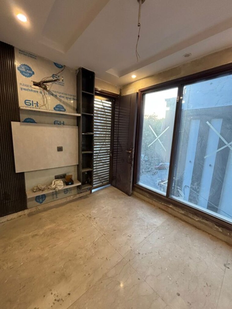 Room, rohini sector 16 2 Bedroom 850 Sq.Ft. Builder Floor In Rohini Sector 16 Delhi 10546897
