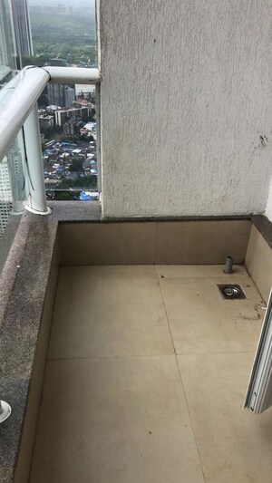 Furnished Amenities in 3 BHK Apartment at Omkar Alta Monte, Malad East – for Rent