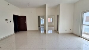 Room in 3 BHK Apartment at Yapral – for Sale