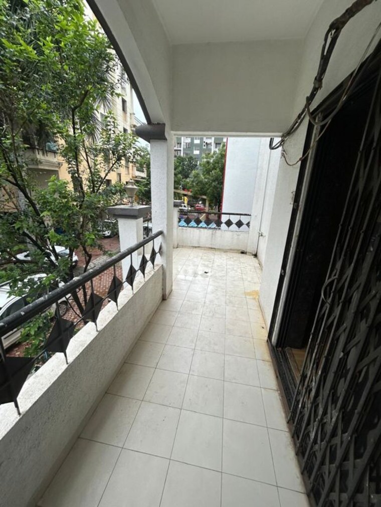 Balcony, gokul-dhaam 3 Bedroom 1800 Sq.Ft. Villa In Pimple Nilakh Pune 10546971