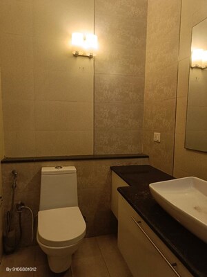 Bathroom in 4 BHK Villa at Sushant Lok ii – for Rent