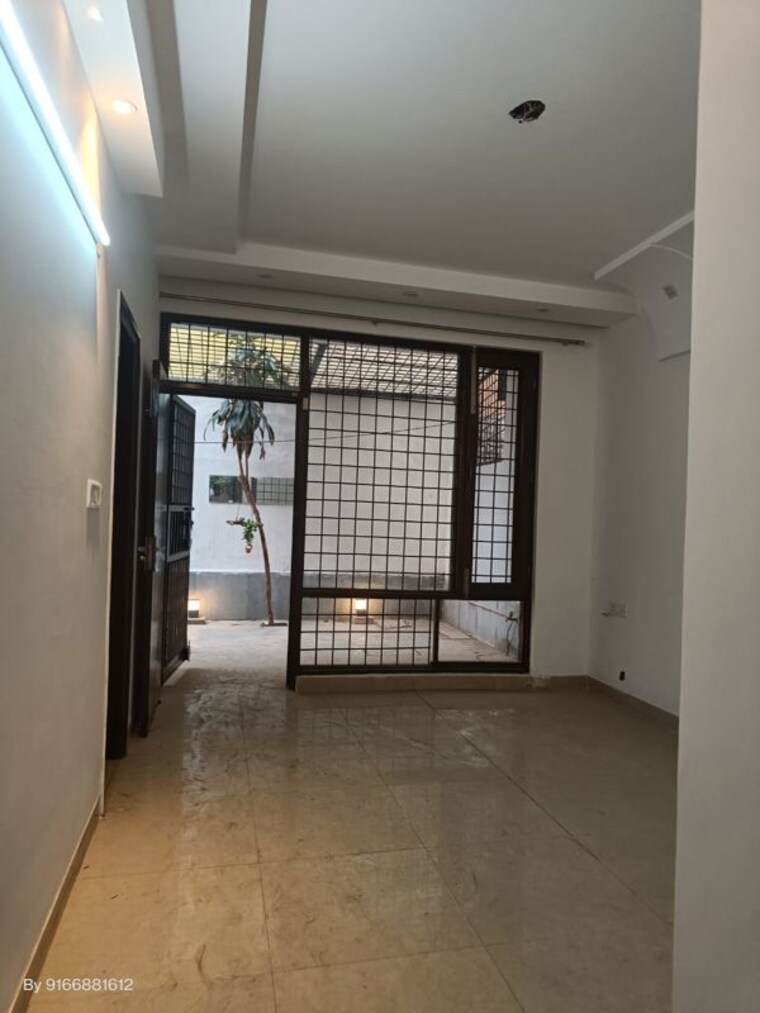 Room, sushant lok ii 4 Bedroom 315 Sq.Yd. Villa In Sushant Lok ii Gurgaon 10546974