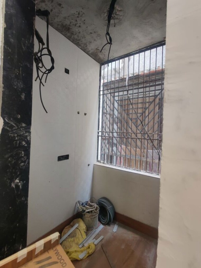 Bathroom, rohini sector 16 2 Bedroom 850 Sq.Ft. Builder Floor In Rohini Sector 16 Delhi 10546944