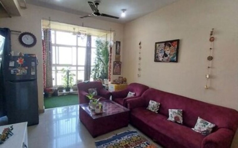 Living Room, omaxe-palm-greens 3 Bedroom 1701 Sq.Ft. Apartment In Mu Greater Noida Greater Noida 10546985
