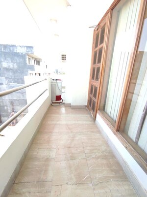 Balcony in 4 BHK Apartment at DLF Atria, Dlf Phase ii – for Rent