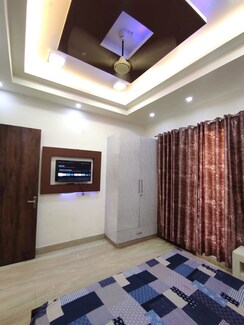 4 BHK Apartment For Rent in DLF Atria