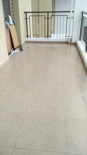 Room in 3 BHK Apartment at Five Star Royal Glory, Wakad – for Rent