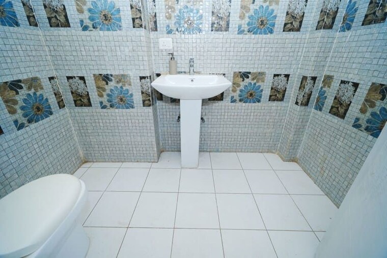 Bathroom, ace-aspire 2 Bedroom 1160 Sq.Ft. Apartment In Tech Zone 4 Greater Noida Greater Noida 10546992