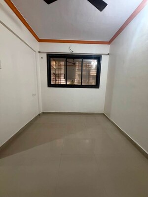 Room in 1 BHK Apartment at Thakurli – for Rent
