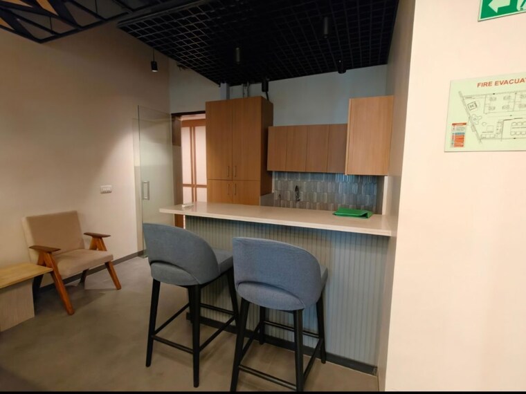 Team Area, one-lodha-place Commercial Office Space 890 Sq.Ft. In Lower Parel Mumbai 10547015