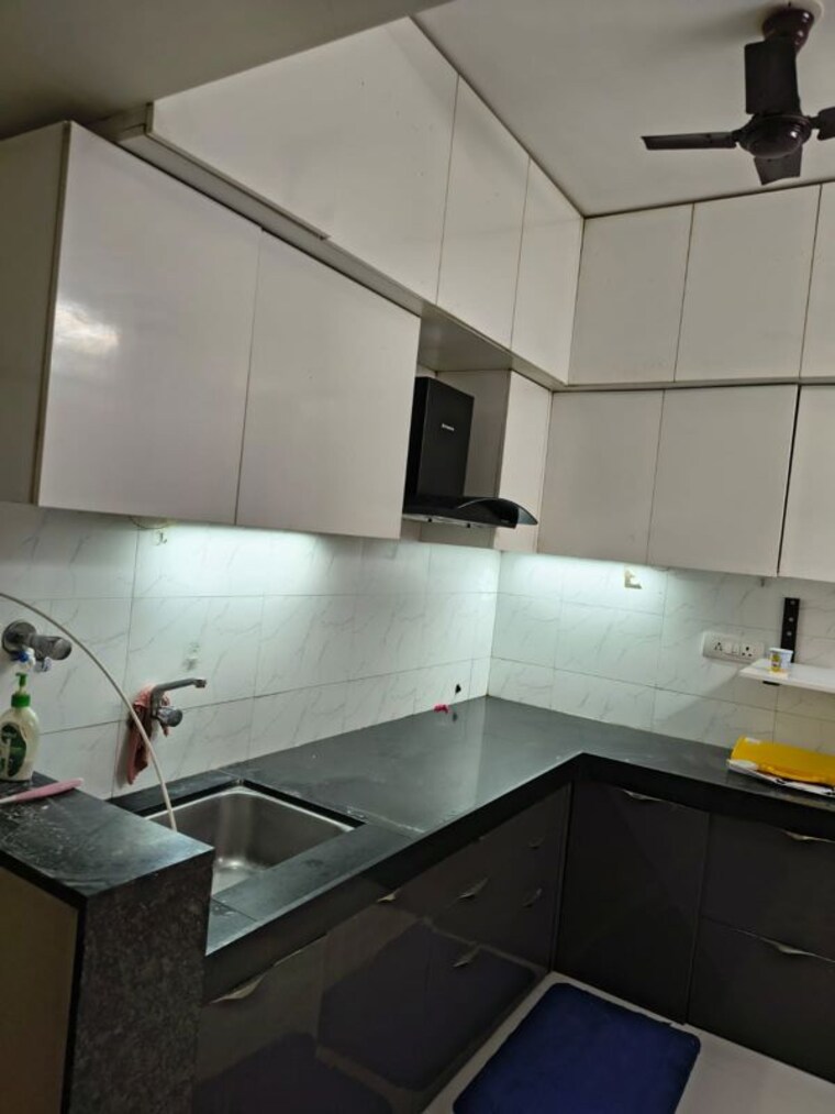 Kitchen, park-grandeur 3 Bedroom 1200 Sq.Ft. Apartment In Baner Pune 10547002