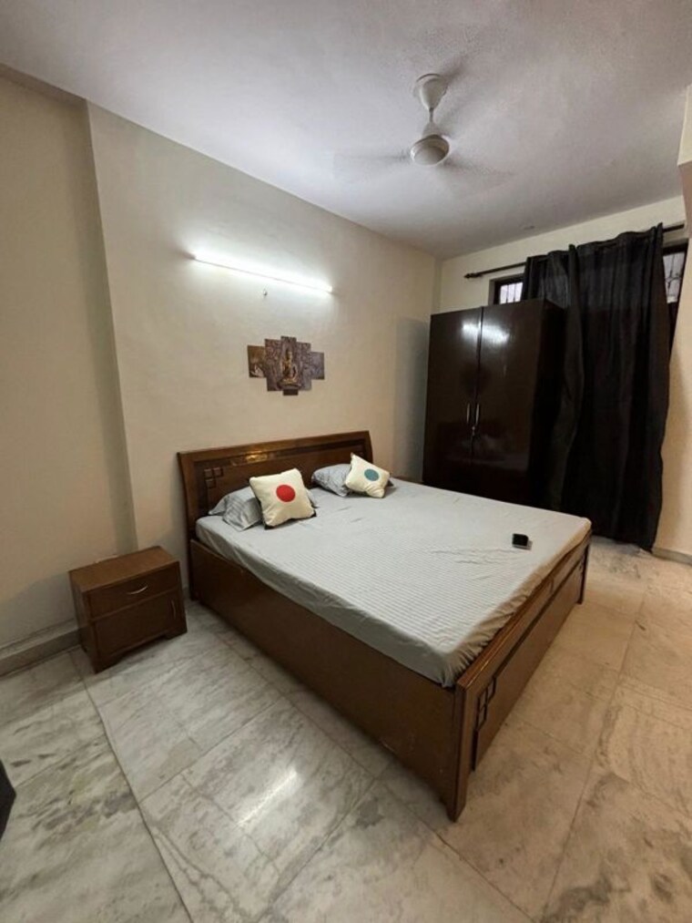Bedroom, dlf-independent-floors 2.5 Bedroom 340 Sq.Ft. Apartment In Dlf City Phase 3 Gurgaon 10547045