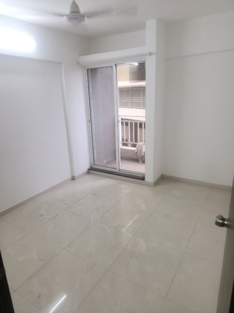 Room, 38-park-majestique 3 Bedroom 954 Sq.Ft. Apartment In Undri Pune 10472189