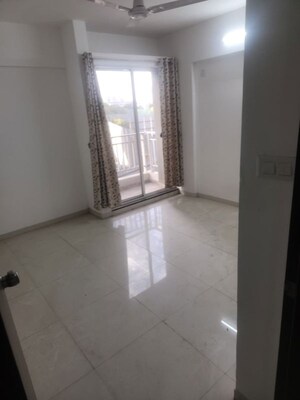Room in 3 BHK Apartment at 38 Park Majestique, Undri – for Rent
