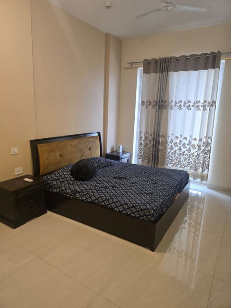 Bedroom, smart-world-orchard 3 Bedroom 1595 Sq.Ft. Builder Floor In Sector 61 Gurgaon 10547057