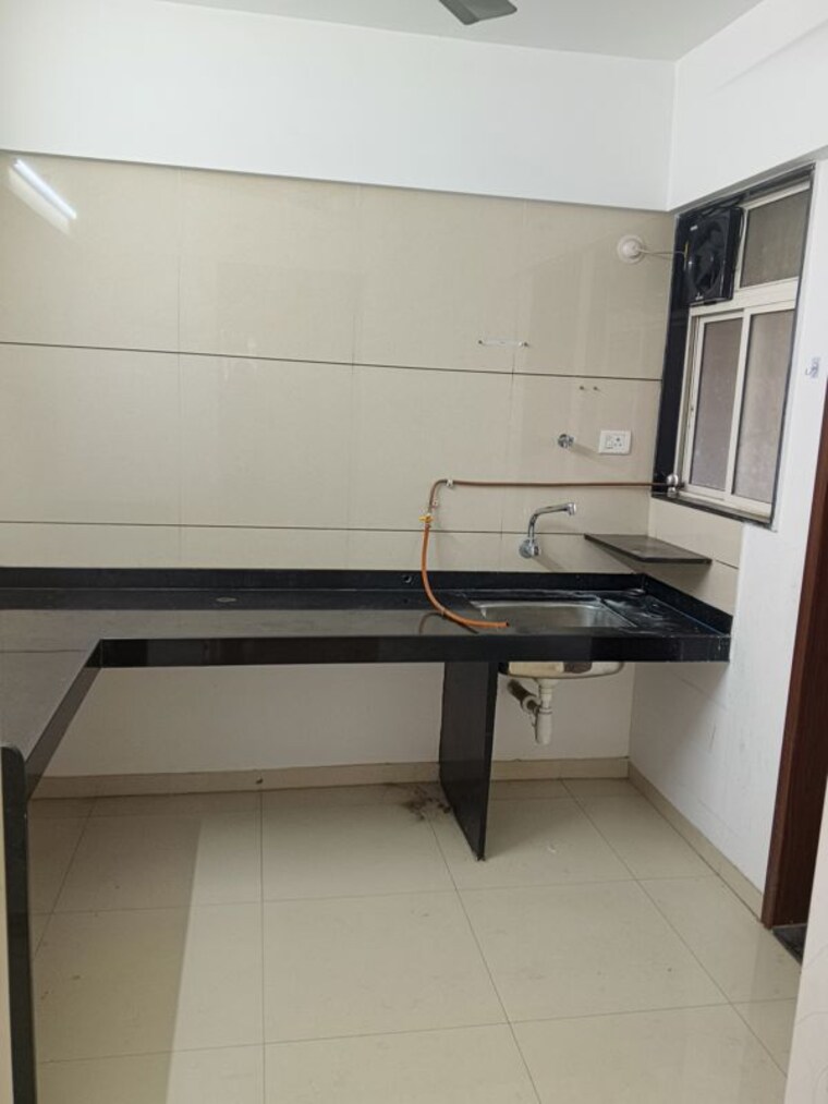 Kitchen, kanchan-royal-exotica 2.5 Bedroom 1200 Sq.Ft. Apartment In Kondhwa Pune 10218350