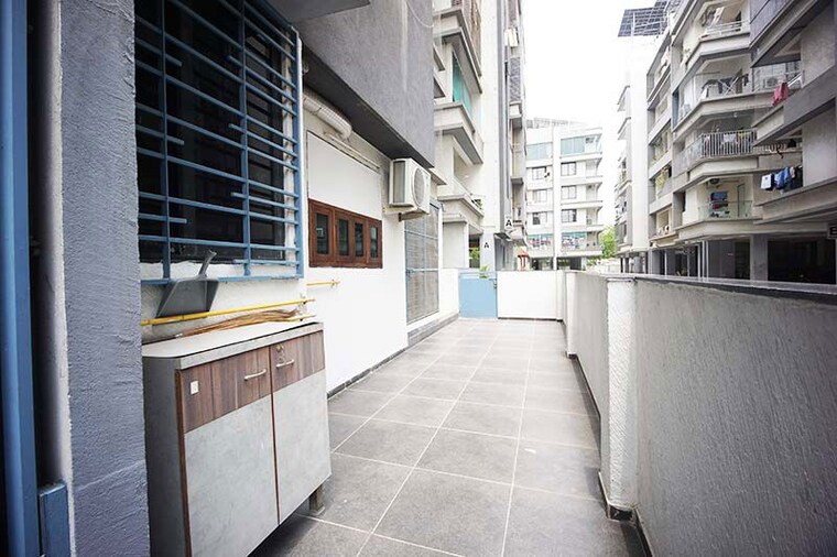 Kitchen, sola 3 Bedroom 264 Sq.Yd. Apartment In Sola Ahmedabad 10547081