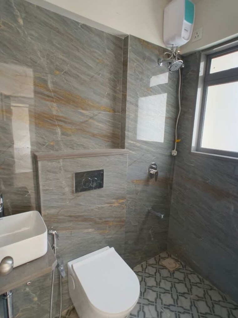 Bathroom, veena-synergy 1 Bedroom 550 Sq.Ft. Apartment In Andheri East Mumbai 10547072