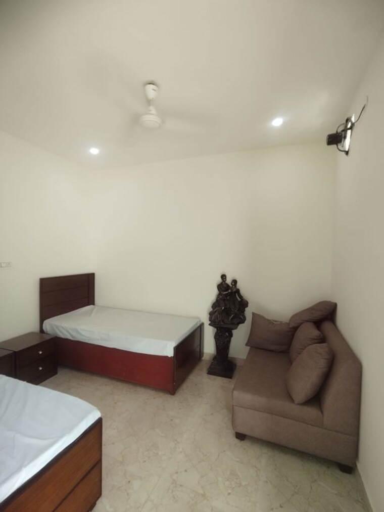 Living Room, sector 57 1 RK 400 Sq.Ft. Builder Floor In Sector 57 Gurgaon 10547042