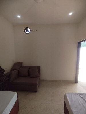 Living Room in 1 RK Builder Floor at Sector 57 – for Rent