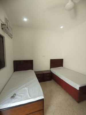 Bedroom in 1 RK Builder Floor at Sector 57 – for Rent