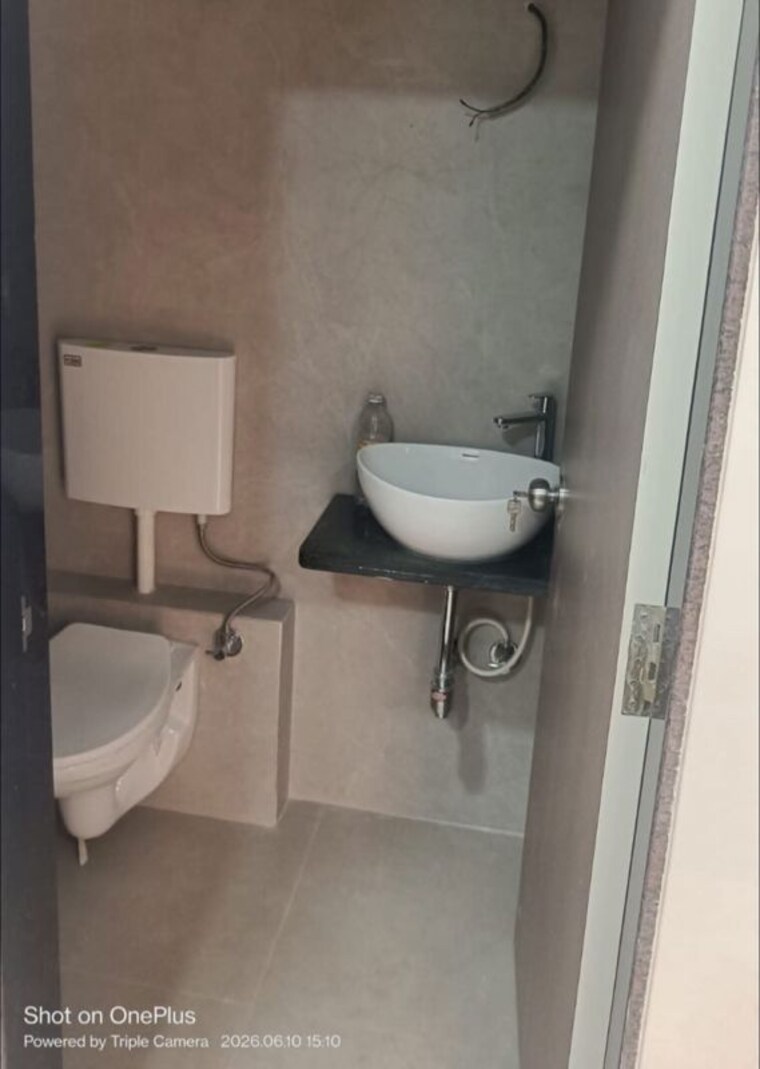 Bathroom, shree-swami-apartment-kansai 2 Bedroom 700 Sq.Ft. Apartment In Kansai Thane 10547088
